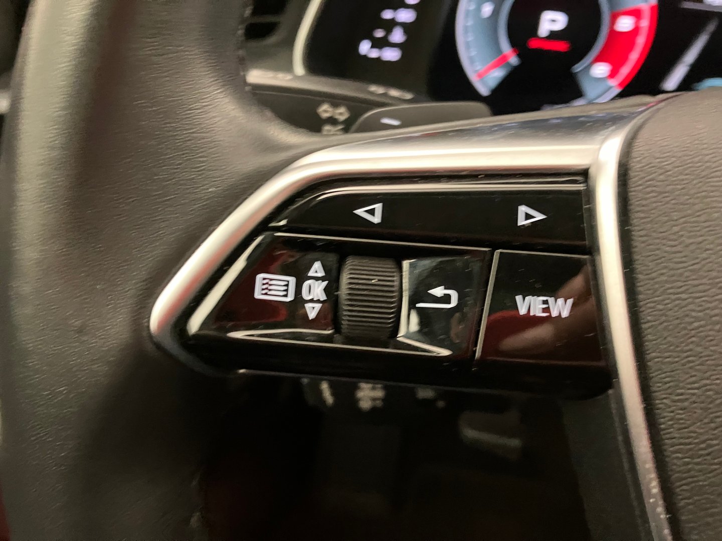 Audi A6 Avant 35 TDI Sport | Bild 15 von 29