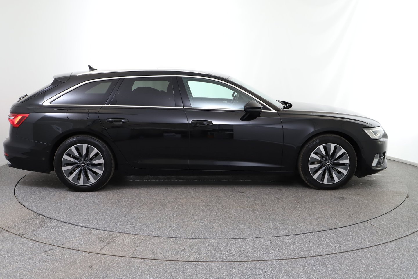 Audi A6 Avant 35 TDI Sport | Bild 6 von 31