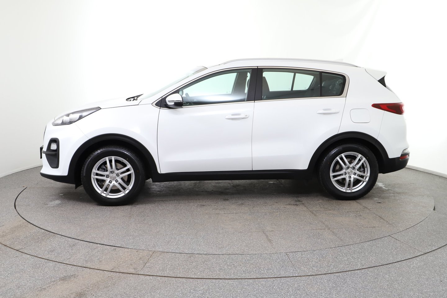 Kia Sportage 1,6 CRDI SCR MHD Silber DCT Aut. | Bild 2 von 25