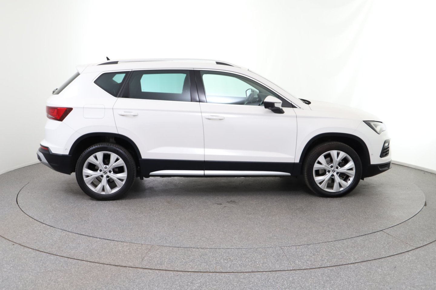 SEAT Ateca Style 2.0 TDI DSG | Bild 6 von 32