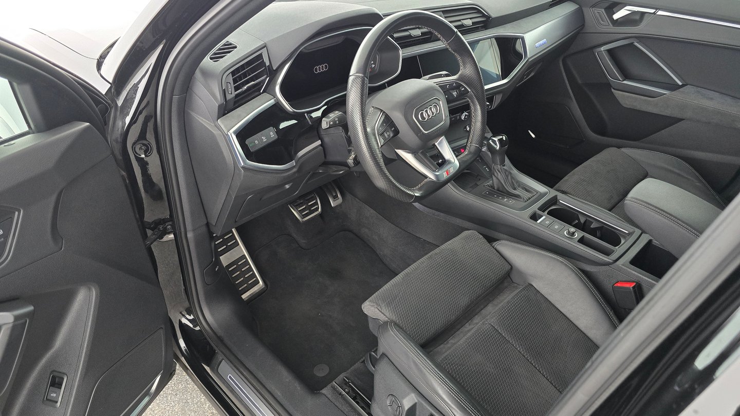 Audi Q3 40 TDI quattro S line exterieur | Bild 12 von 24