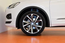 Thumbnail-Foto von Fahrzeug