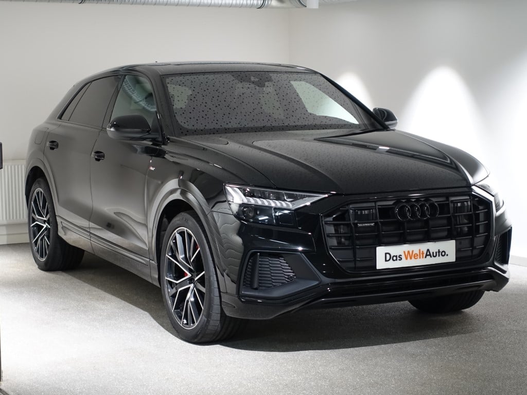 Audi Q8