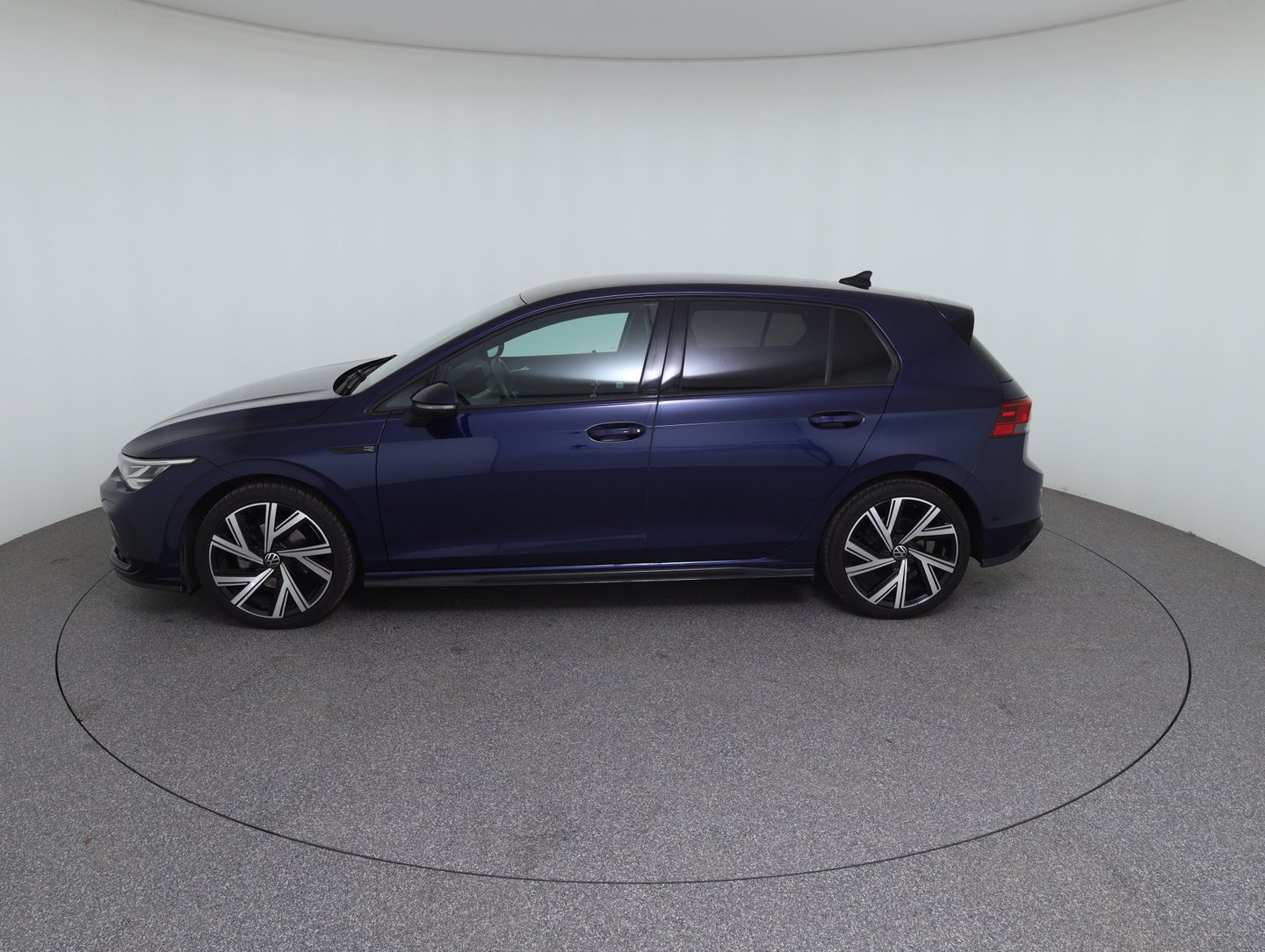 VW Golf R-Line TSI | Bild 8 von 22