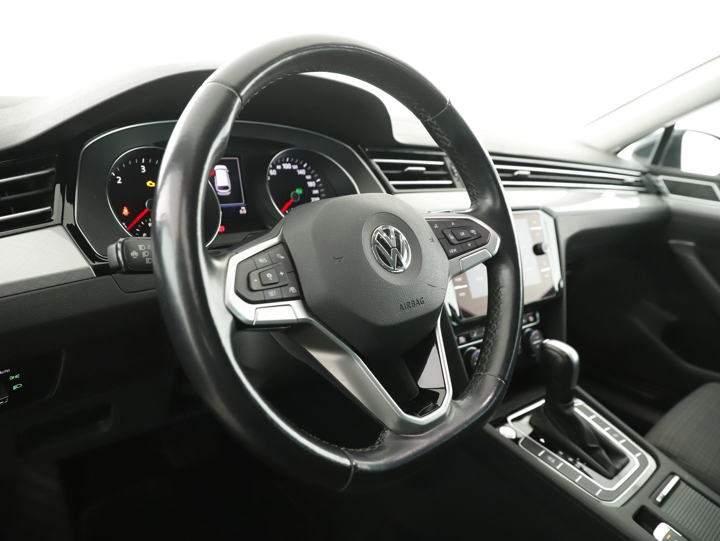 VW Passat Variant Business TDI DSG | Bild 14 von 28