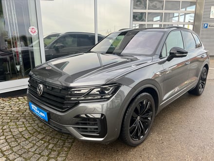 VW Touareg R eHybrid 4MOTION