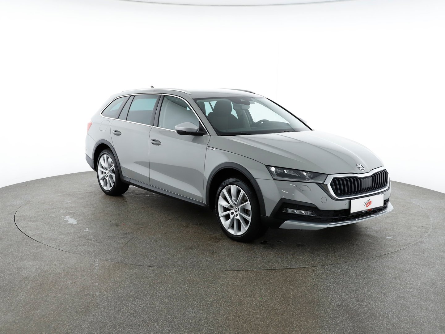 Škoda OCTAVIA Combi 4x4 SCOUT TDI DSG | Bild 3 von 24