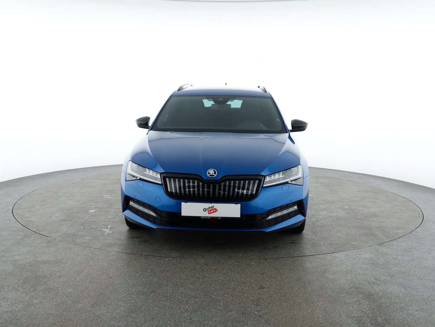Škoda SUPERB Combi iV SPORTLINE DSG | Bild 8 von 31