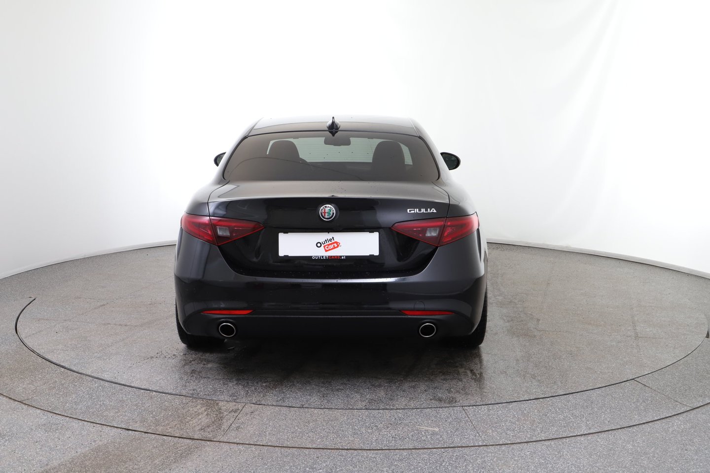Alfa Romeo Giulia Ti 2,2 16V 190 AT8 | Bild 4 von 25