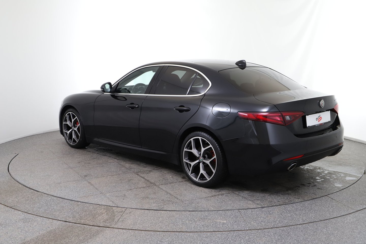 Alfa Romeo Giulia Ti 2,2 16V 190 AT8 | Bild 5 von 25