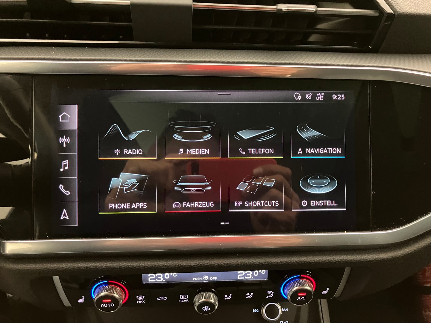 Audi Q3 35 TFSI S line exterieur | Bild 18 von 30