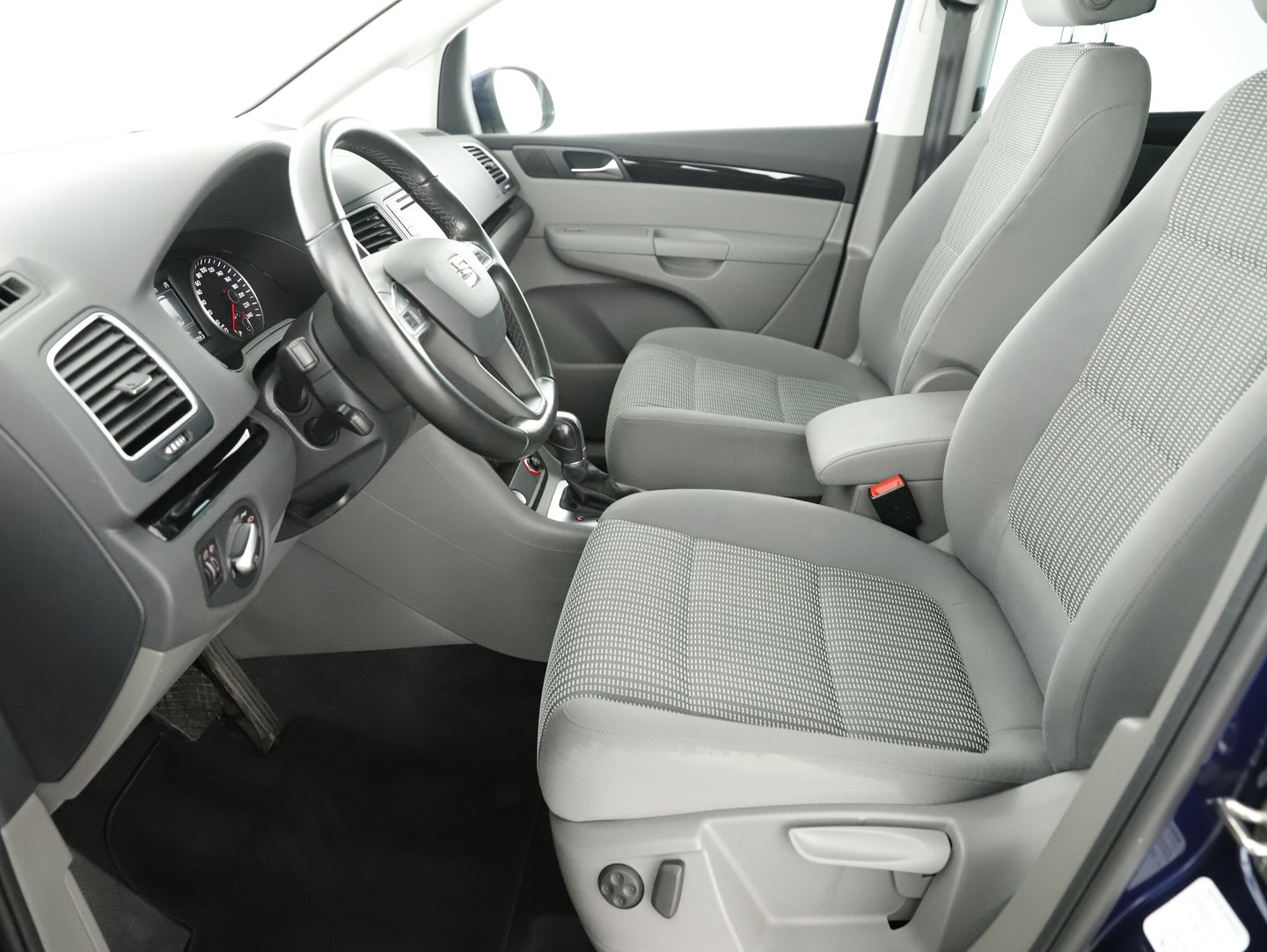 SEAT Alhambra Executive TSI | Bild 13 von 30