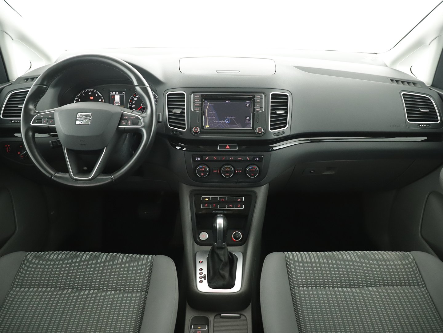 SEAT Alhambra Executive TSI | Bild 14 von 30