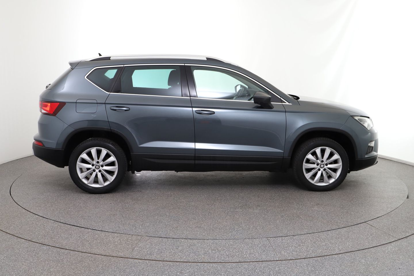 SEAT Ateca 1,6 Style TDI DSG | Bild 6 von 27