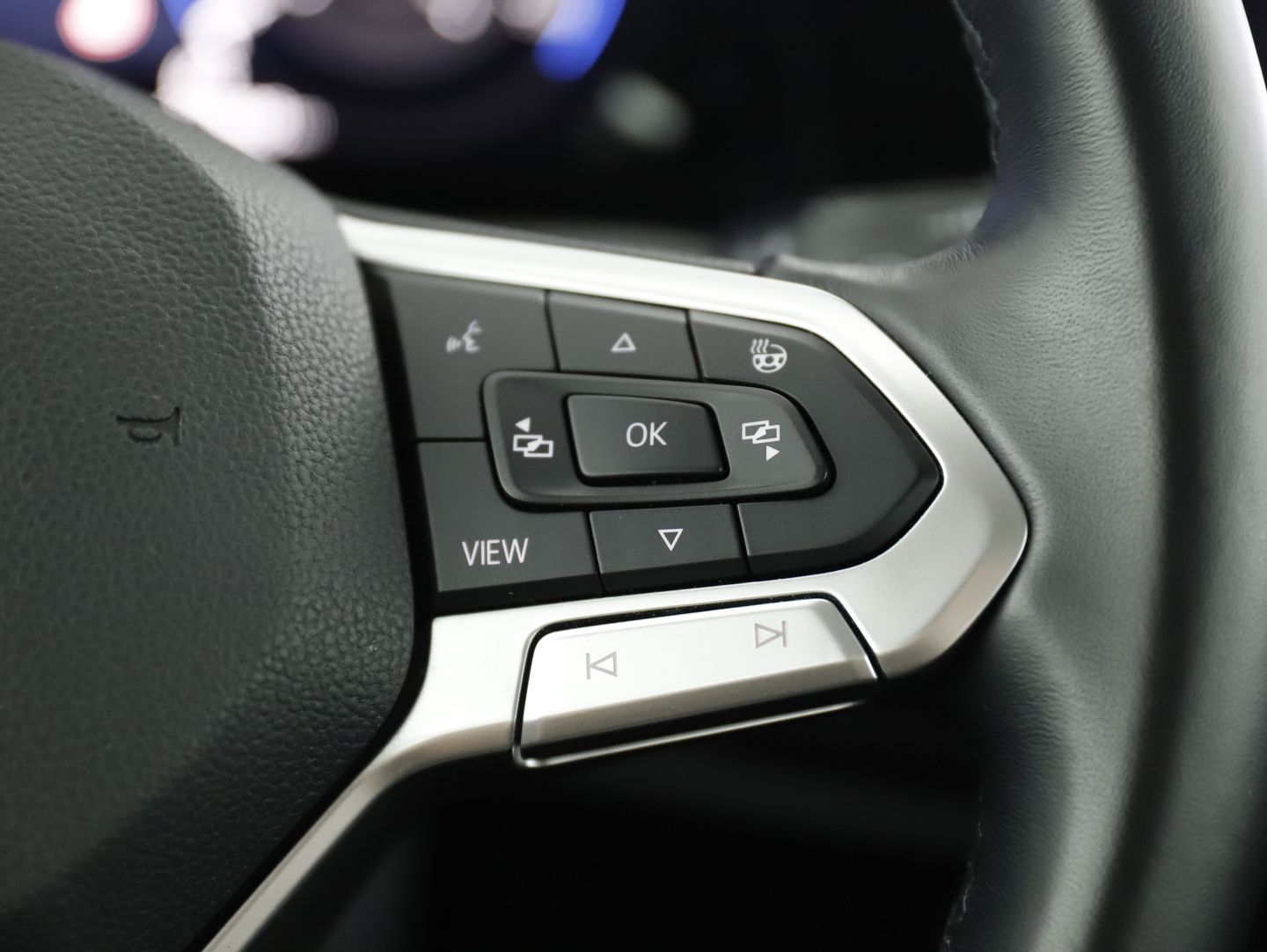 VW Golf Variant Life TDI | Bild 8 von 18
