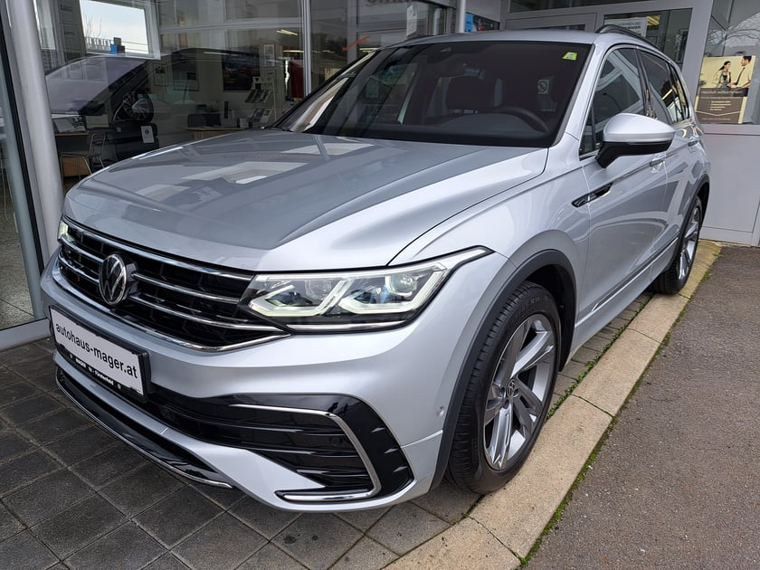 VW Tiguan R-Line TSI DSG