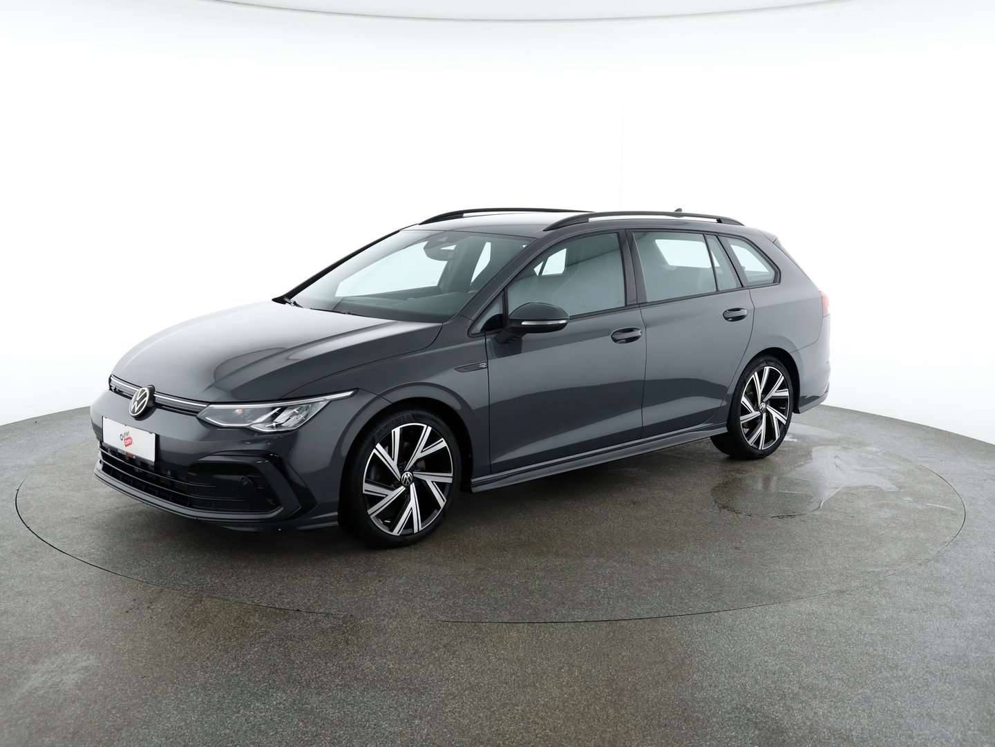 VW Golf Variant R-Line TDI DSG | Bild 1 von 26