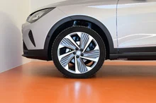 Thumbnail-Foto von Fahrzeug