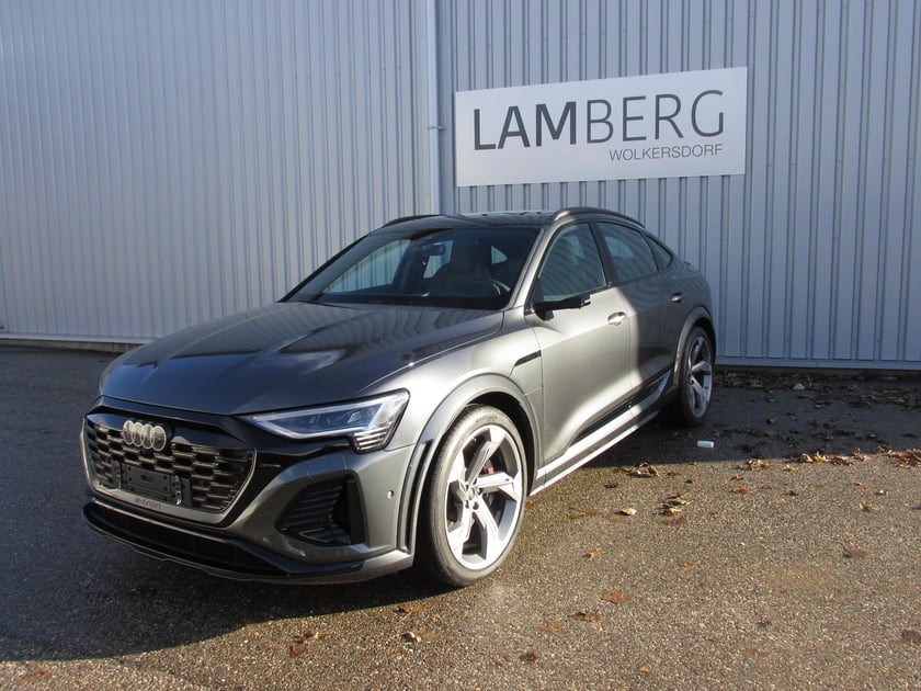 Audi SQ8 Sportback e-tron quattro
