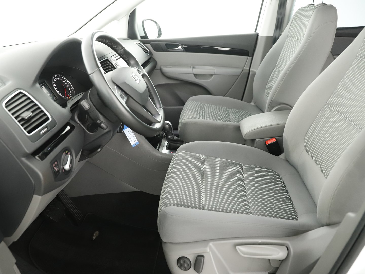 SEAT Alhambra Executive TDI DSG 4Drive | Bild 3 von 15