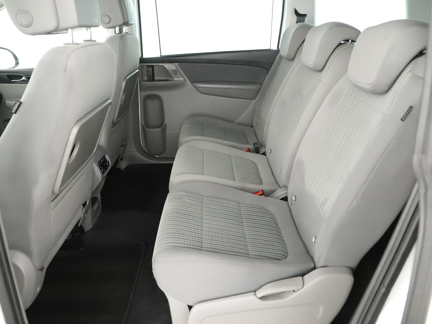 SEAT Alhambra Executive TDI DSG 4Drive | Bild 10 von 15