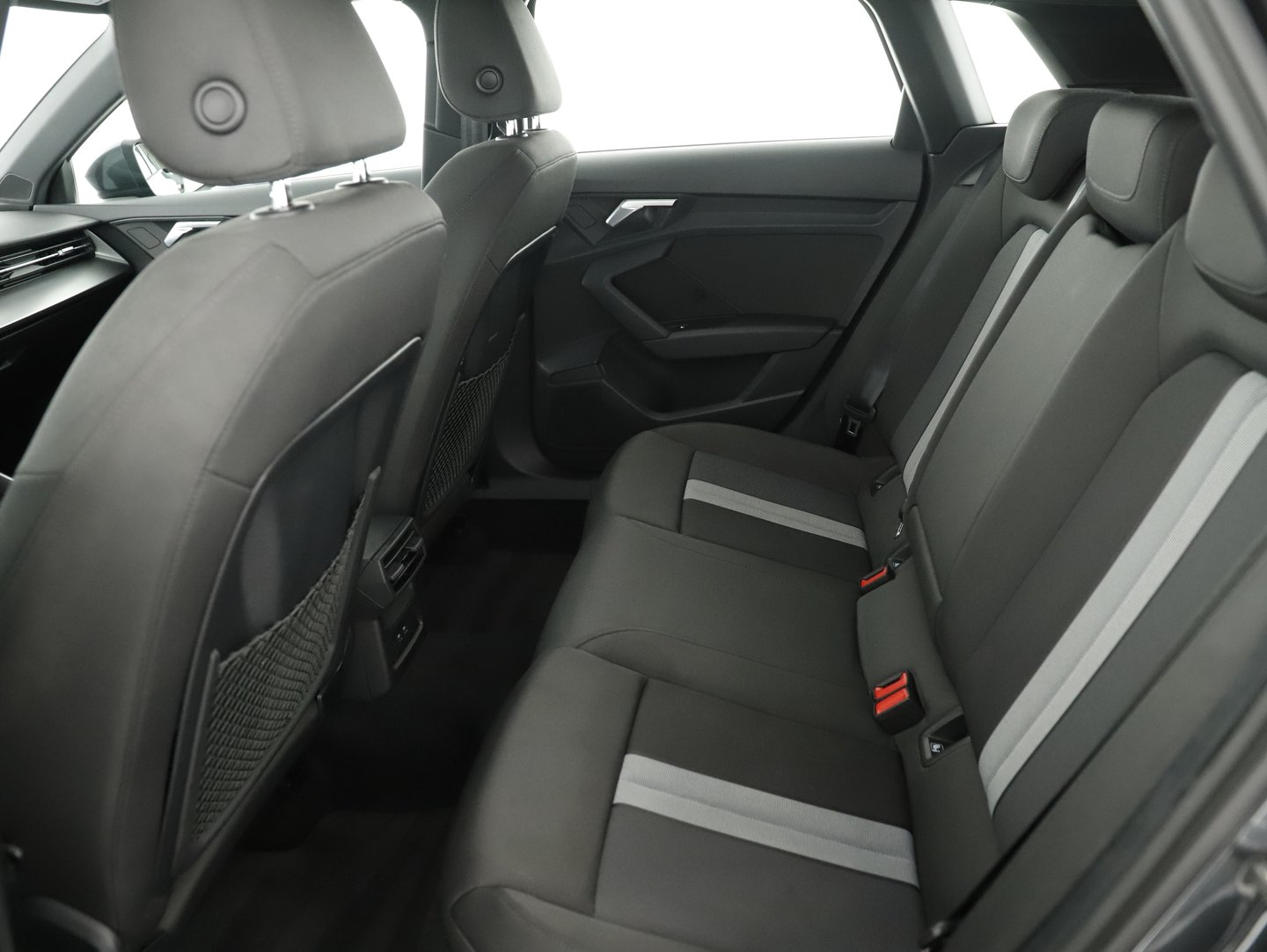 Audi A3 Sportback 35 TDI S line exterieur | Bild 4 von 22