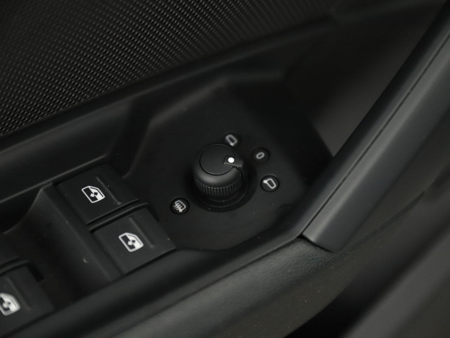 Audi A3 Sportback 35 TDI S line exterieur | Bild 18 von 22