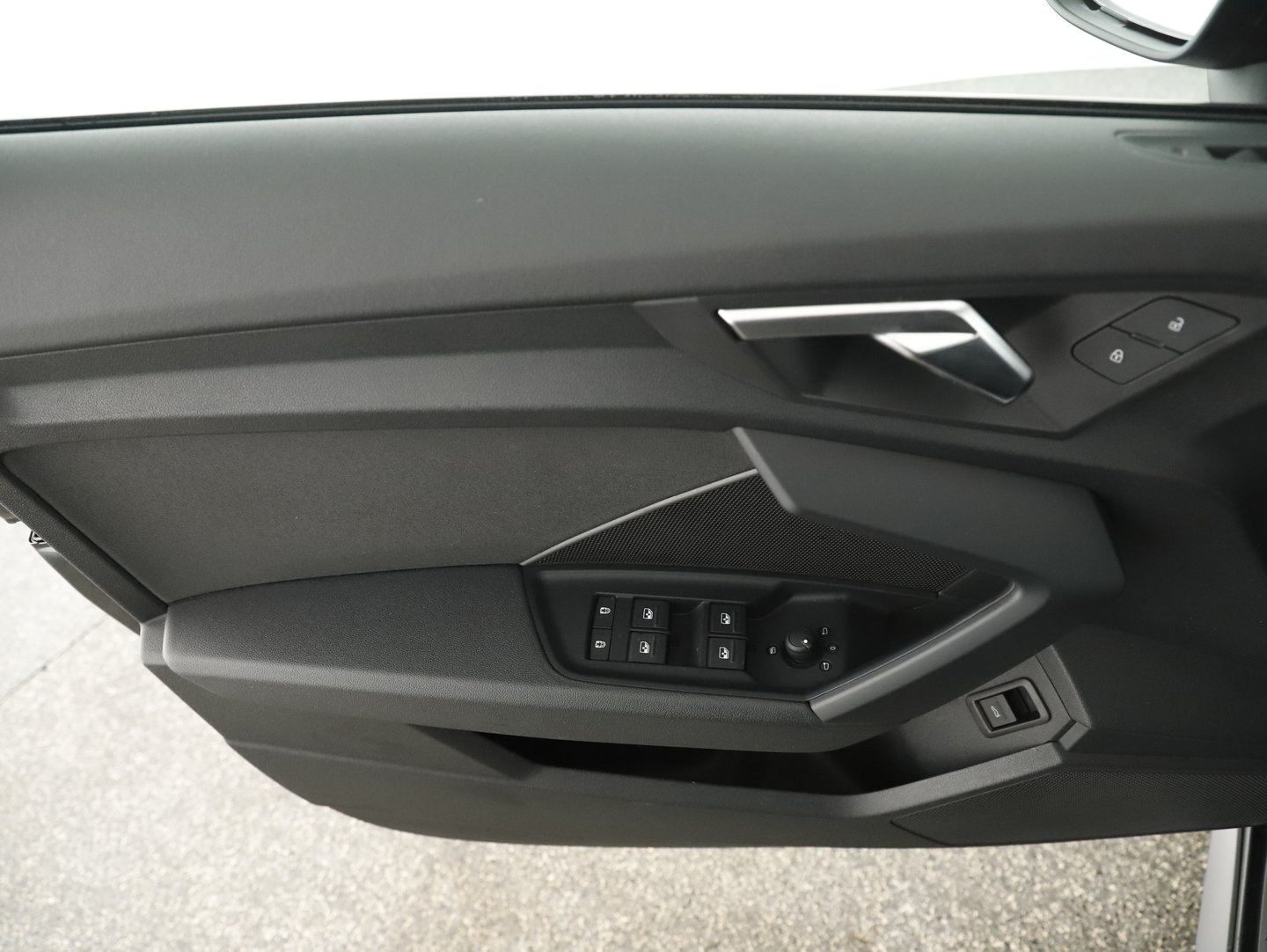 Audi A3 Sportback 35 TDI S line exterieur | Bild 17 von 22