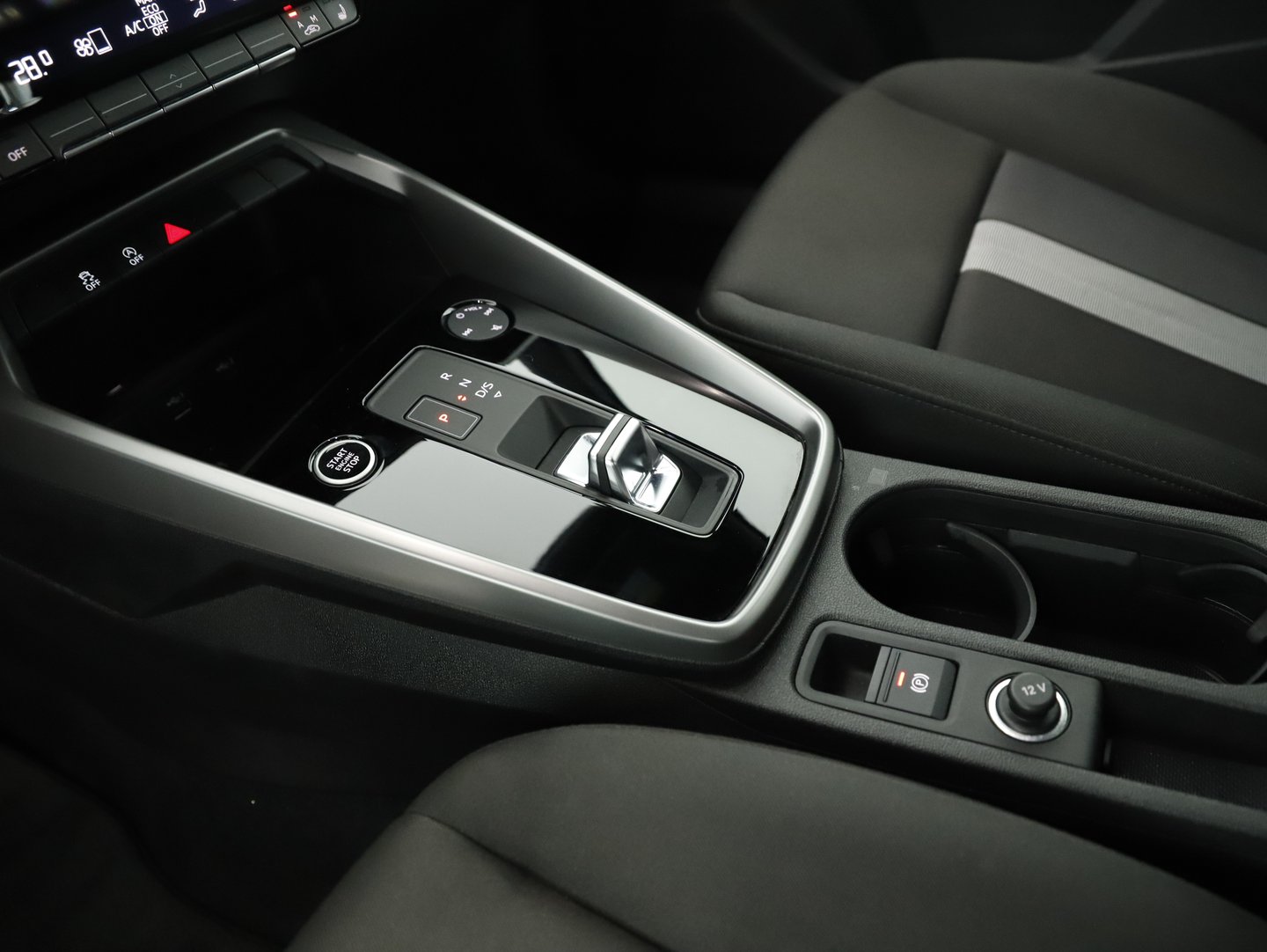 Audi A3 Sportback 35 TDI S line exterieur | Bild 7 von 22