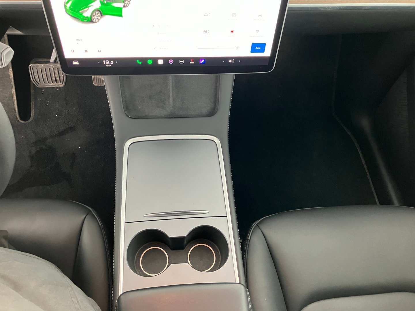 Tesla Model Y AWD 75kWh Performance | Bild 14 von 17