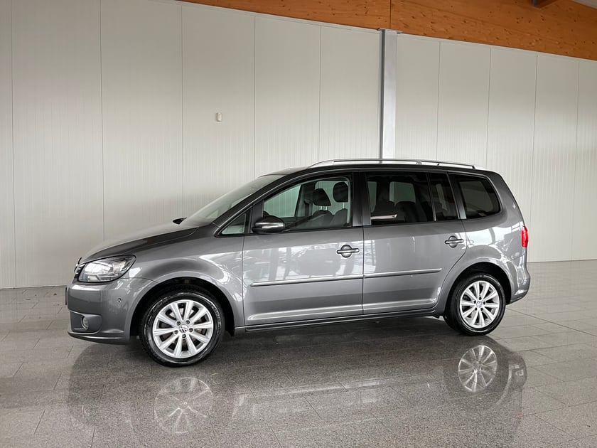 VW Touran Highline BMT