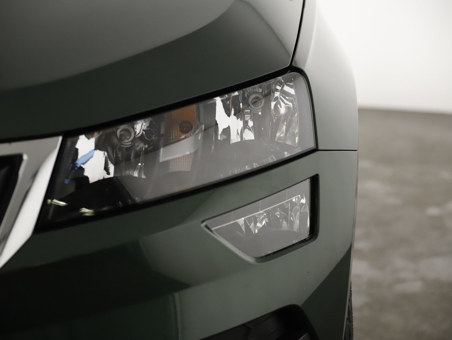 Škoda KAROQ Ambition SC TDI | Bild 10 von 26