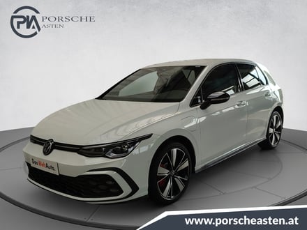 VW Golf GTE