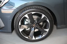 Thumbnail-Foto von Fahrzeug