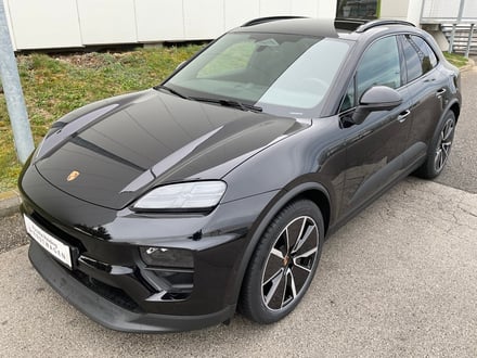 Porsche Macan 4