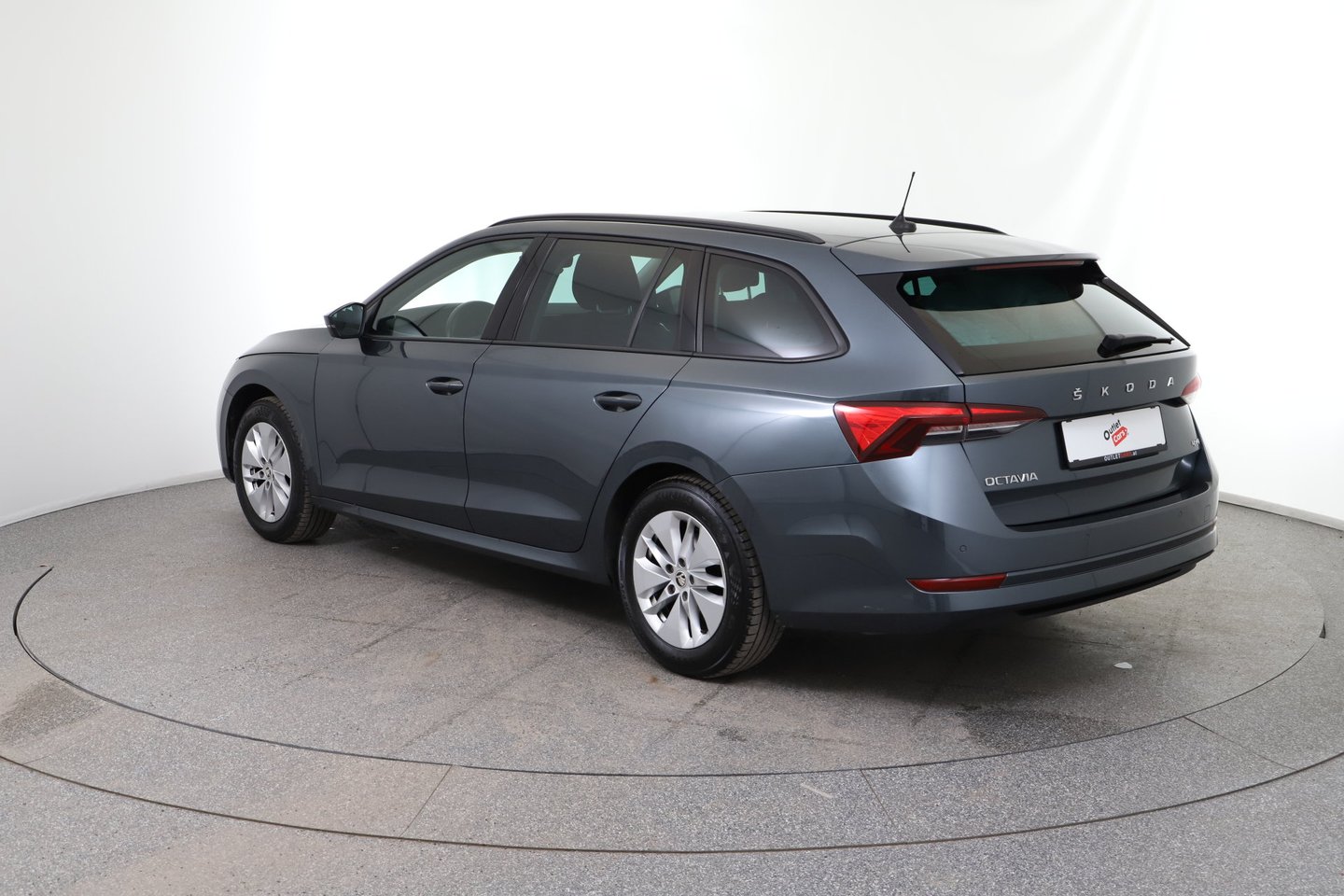 Škoda OCTAVIA Combi 4x4 Ambition TDI DSG | Bild 3 von 24