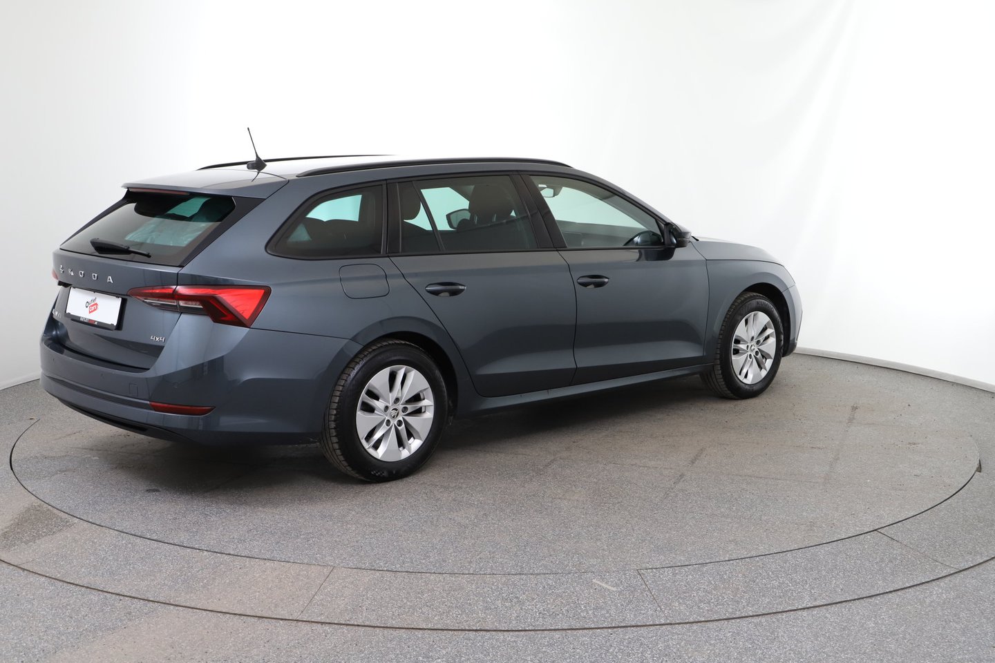 Škoda OCTAVIA Combi 4x4 Ambition TDI DSG | Bild 5 von 24