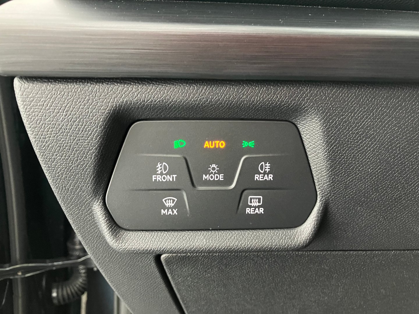 CUPRA Leon SP Kombi 1.5 eTSI DSG 150 | Bild 12 von 28