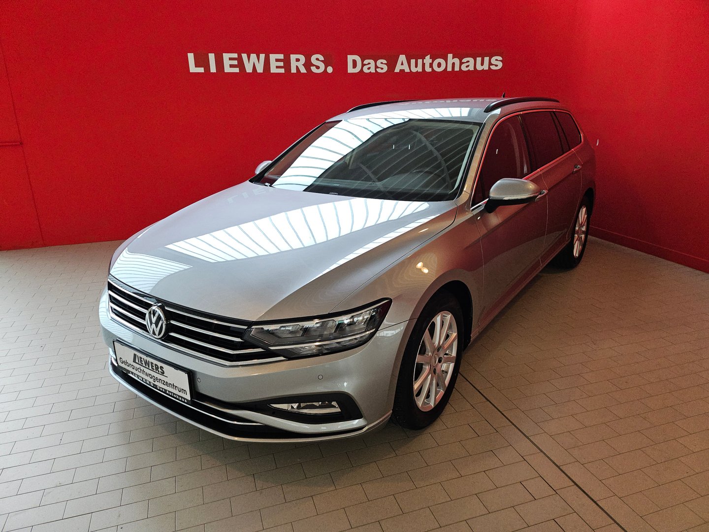 VW Passat Variant