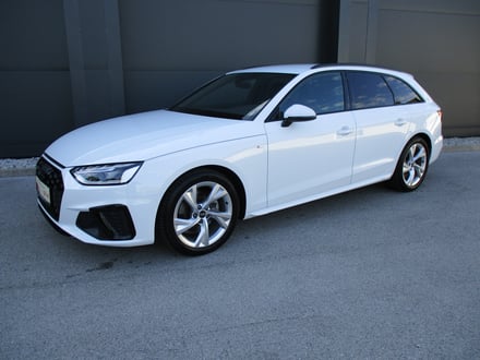 Audi A4 Avant 30 TDI S line