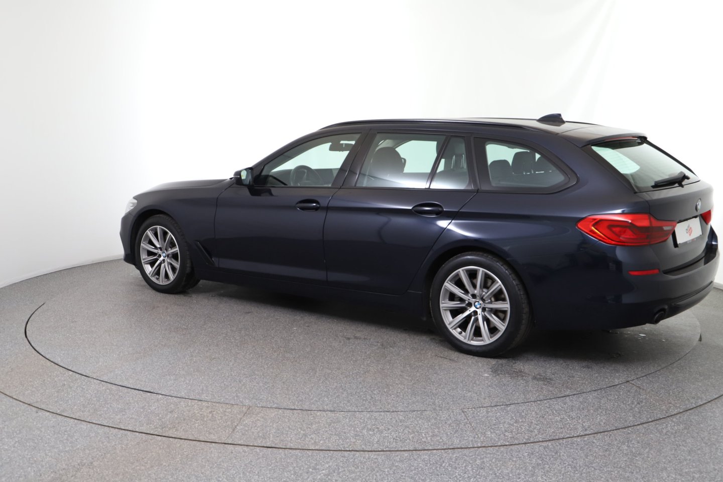 BMW 520d Touring | Bild 3 von 30
