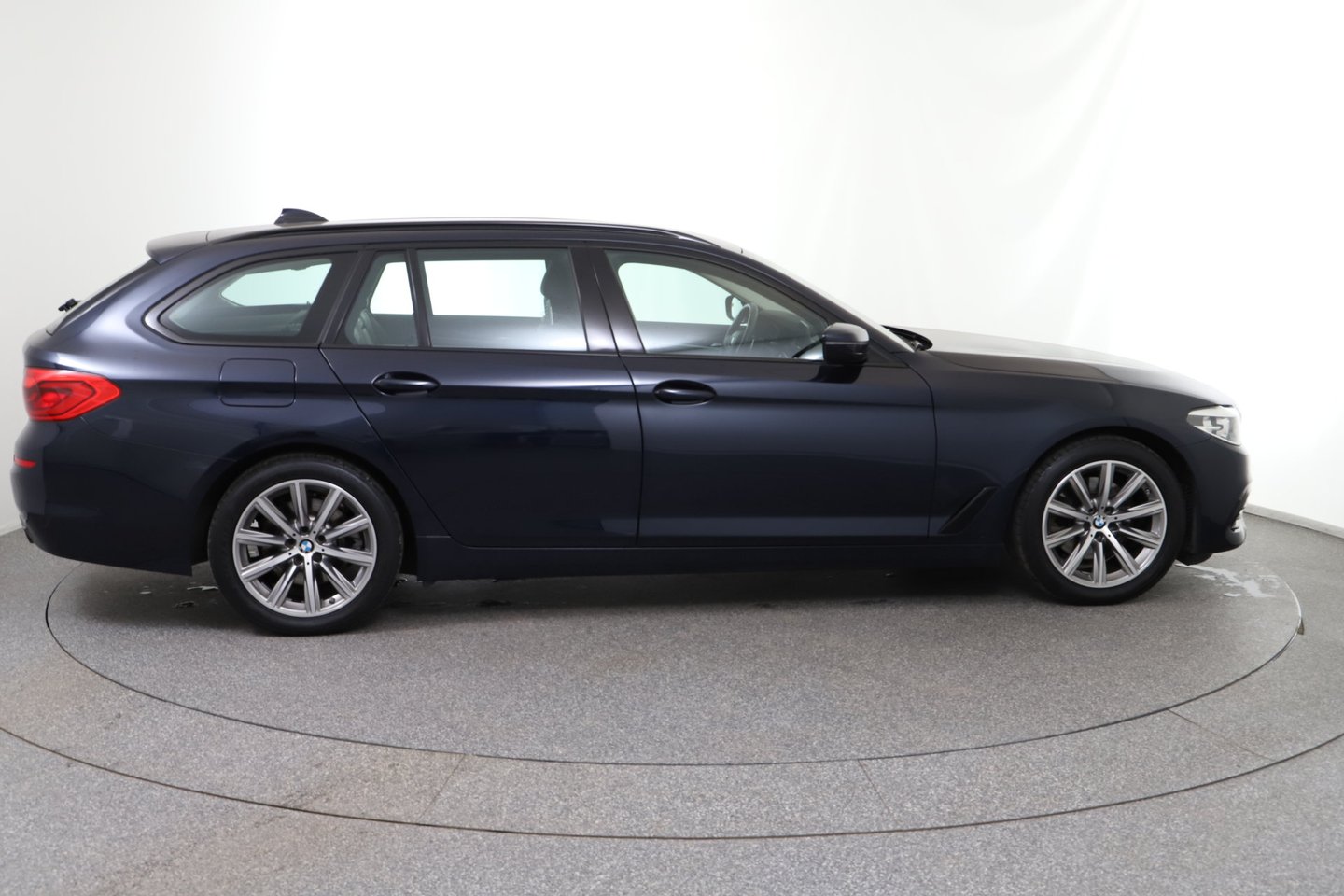 BMW 520d Touring | Bild 6 von 30