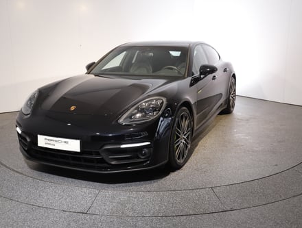 Porsche Panamera 4 E-Hybrid Platinum Edition