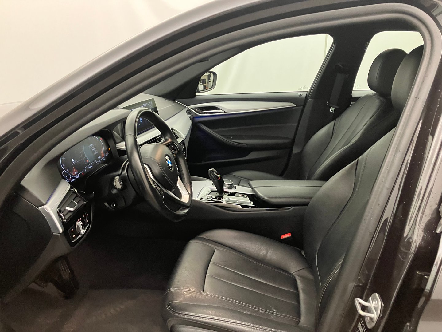 BMW 520d Aut. | Bild 11 von 27