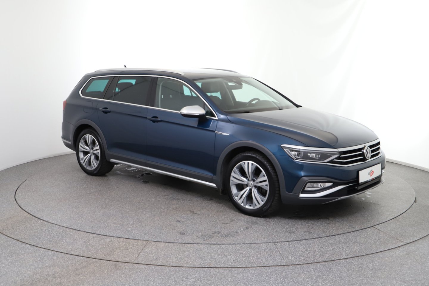 VW Passat Alltrack TDI SCR 4MOTION DSG | Bild 7 von 31