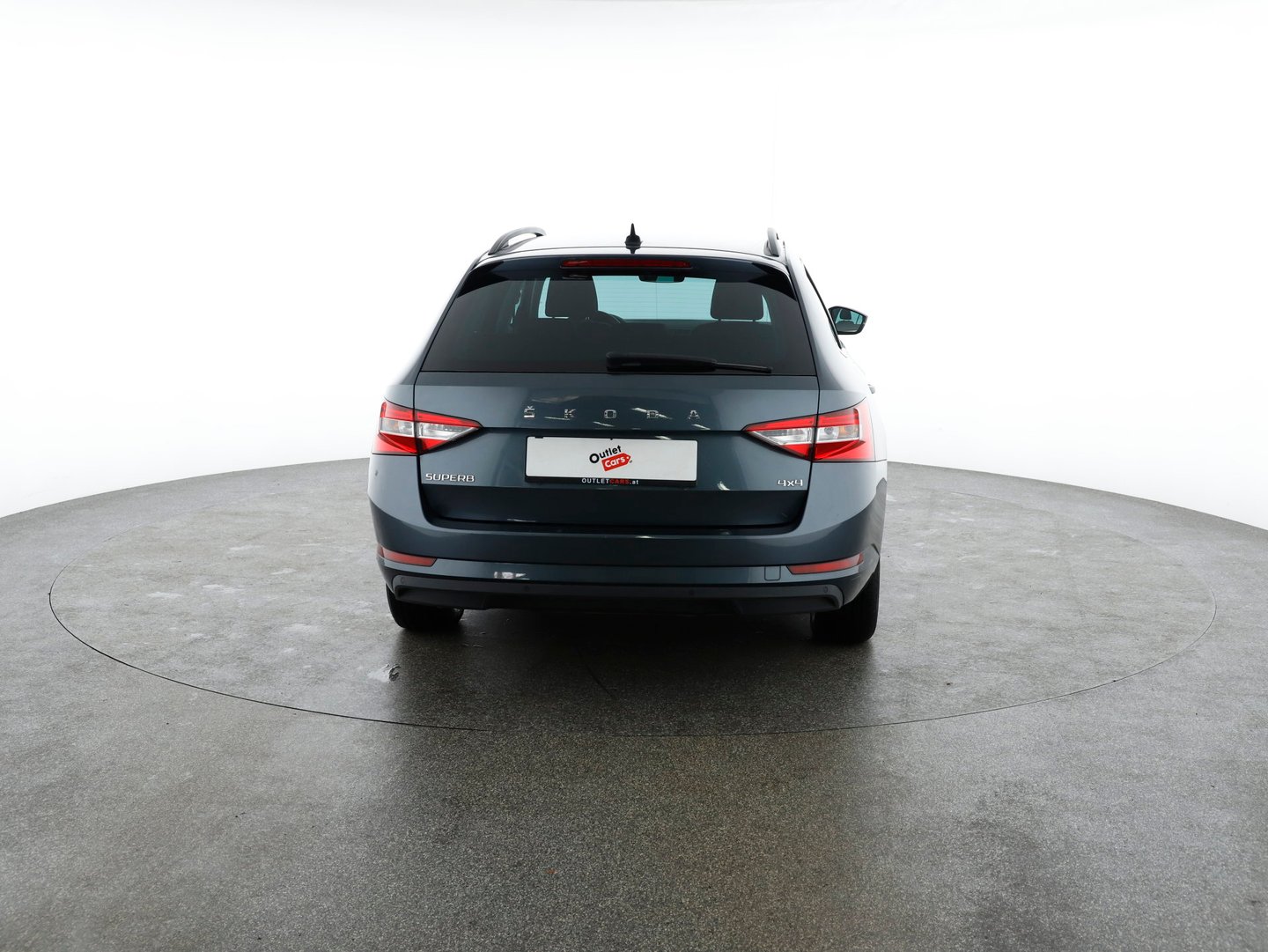 Škoda Superb Kombi 2,0 TDI 4x4 Ambition DSG | Bild 4 von 29