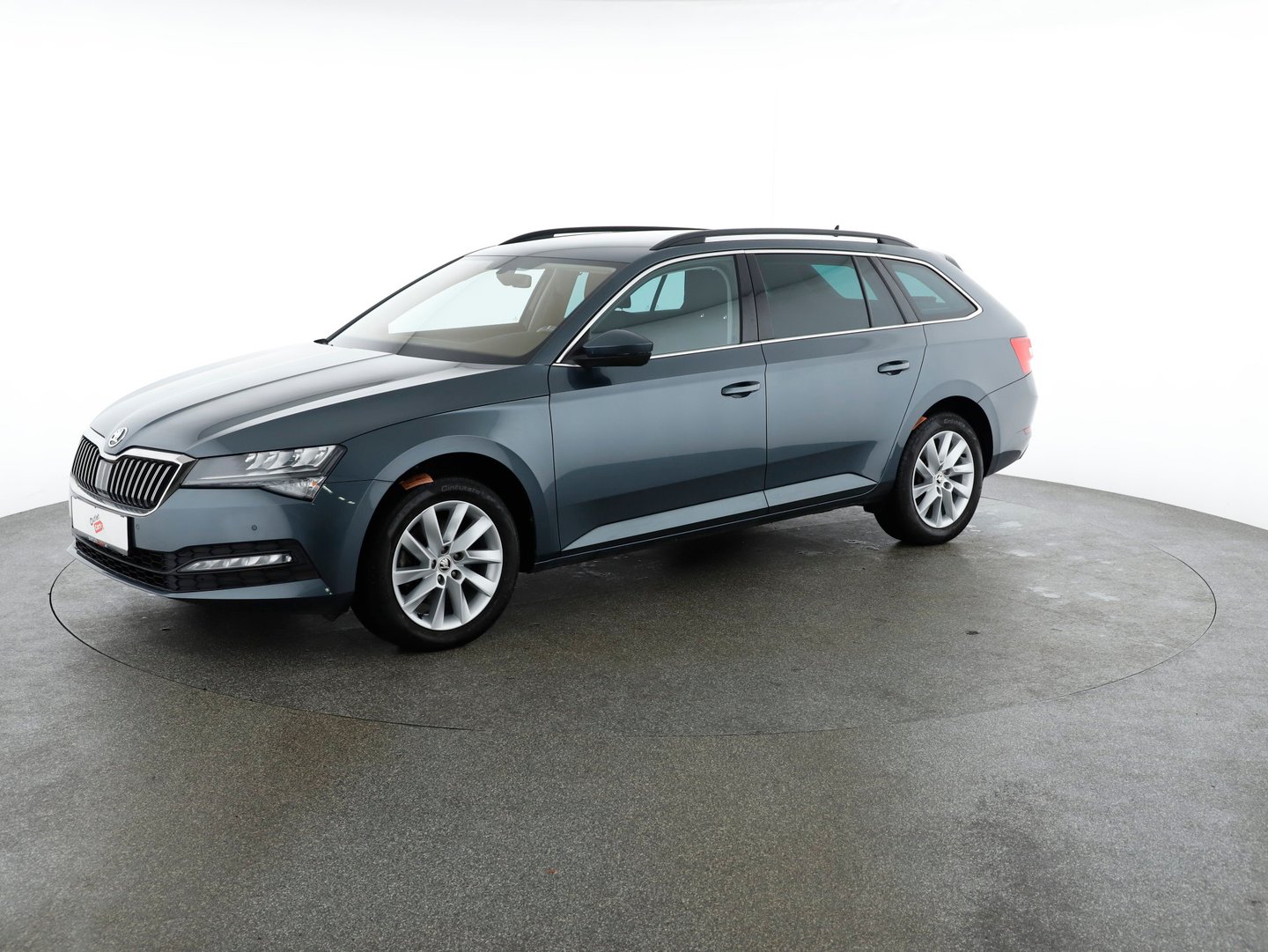 Škoda Superb Kombi 2,0 TDI 4x4 Ambition DSG | Bild 1 von 27