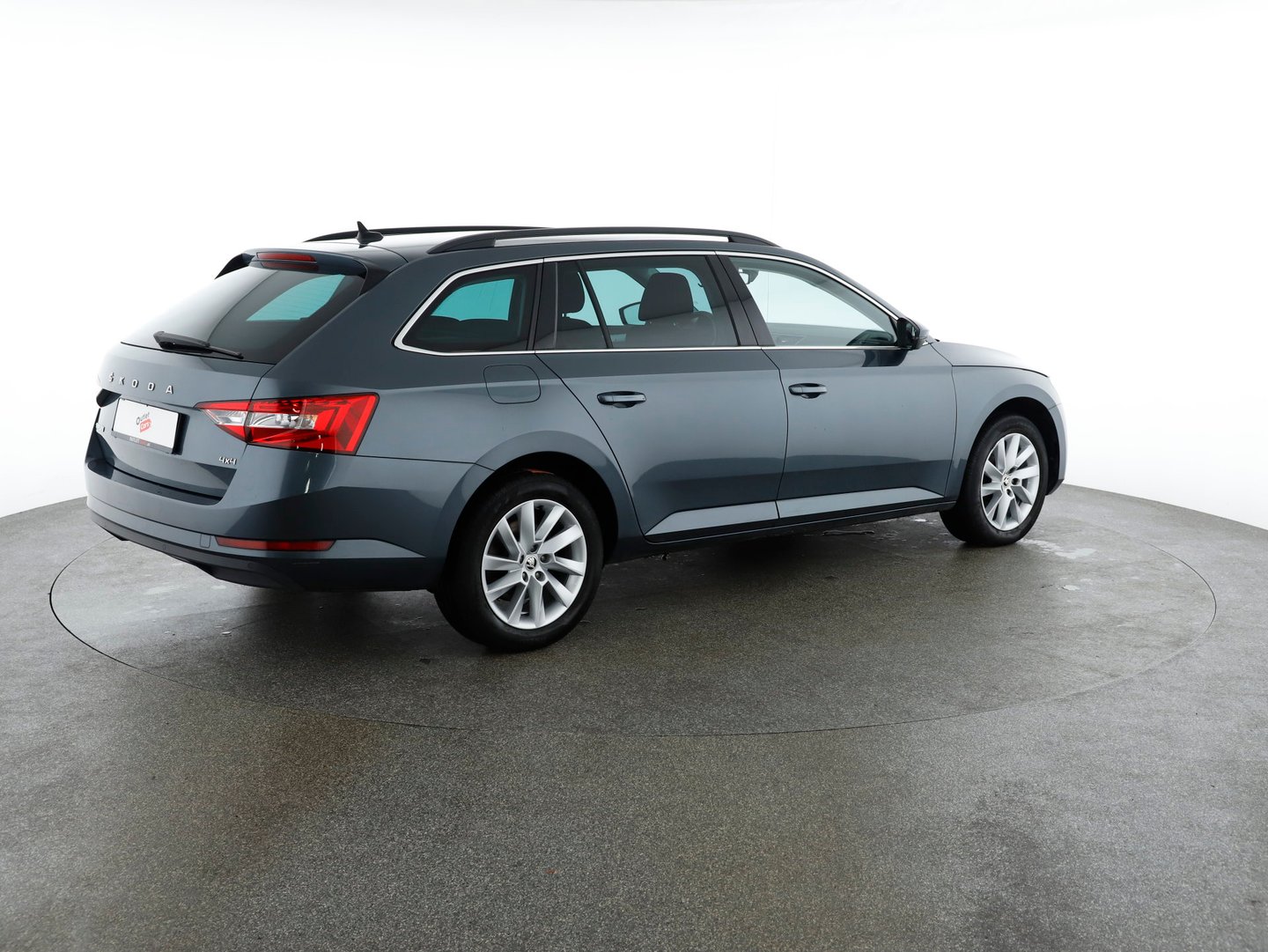 Škoda Superb Kombi 2,0 TDI 4x4 Ambition DSG | Bild 5 von 27