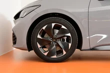 Thumbnail-Foto von Fahrzeug