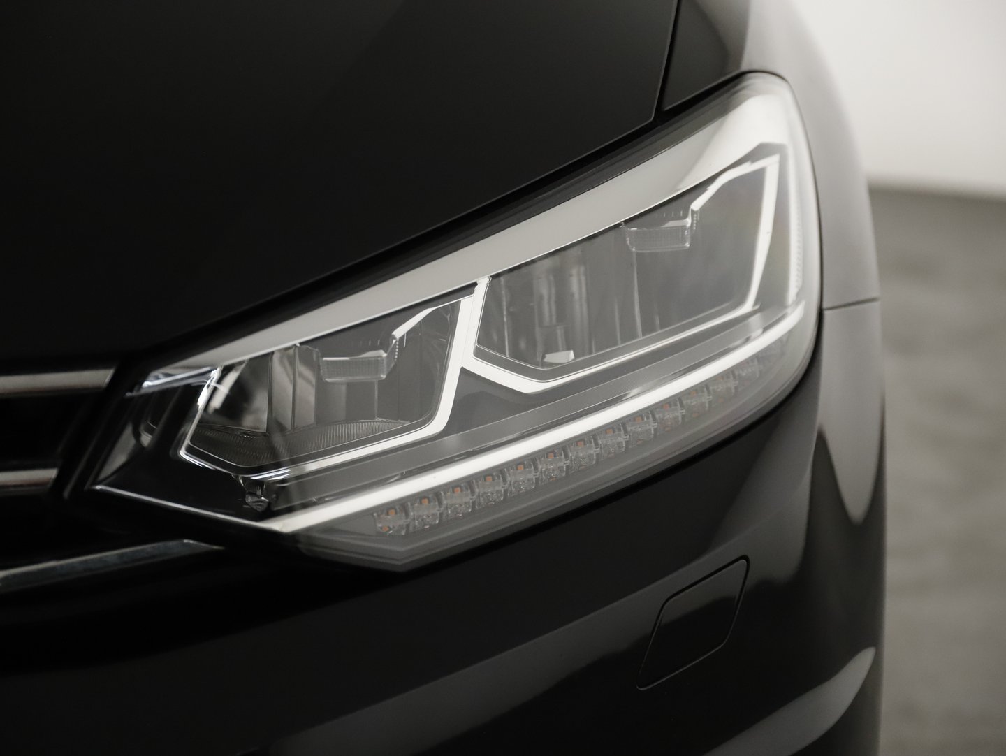 VW Touran Highline TDI SCR | Bild 10 von 27